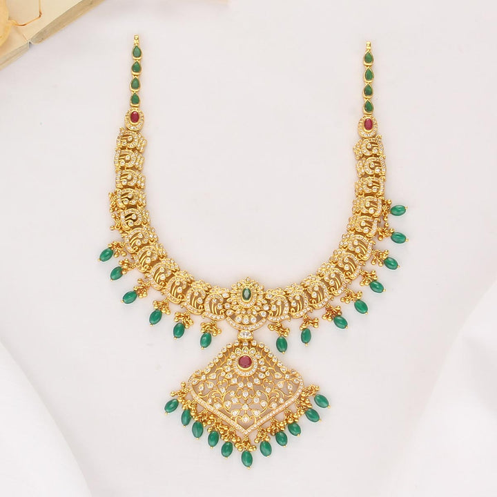 Aathesh Stone Short Necklace
