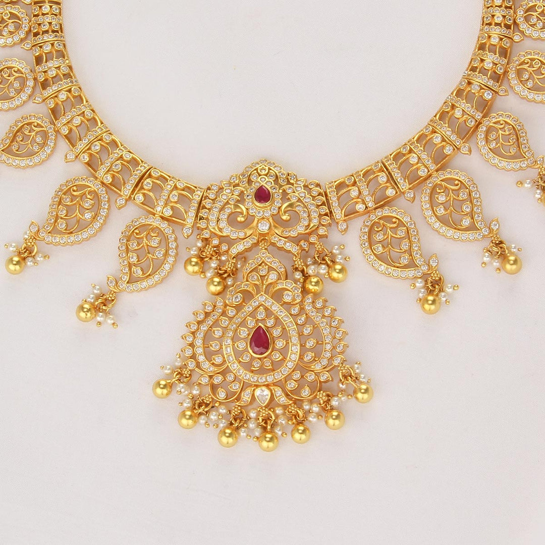 Trishali Stone Short Necklace