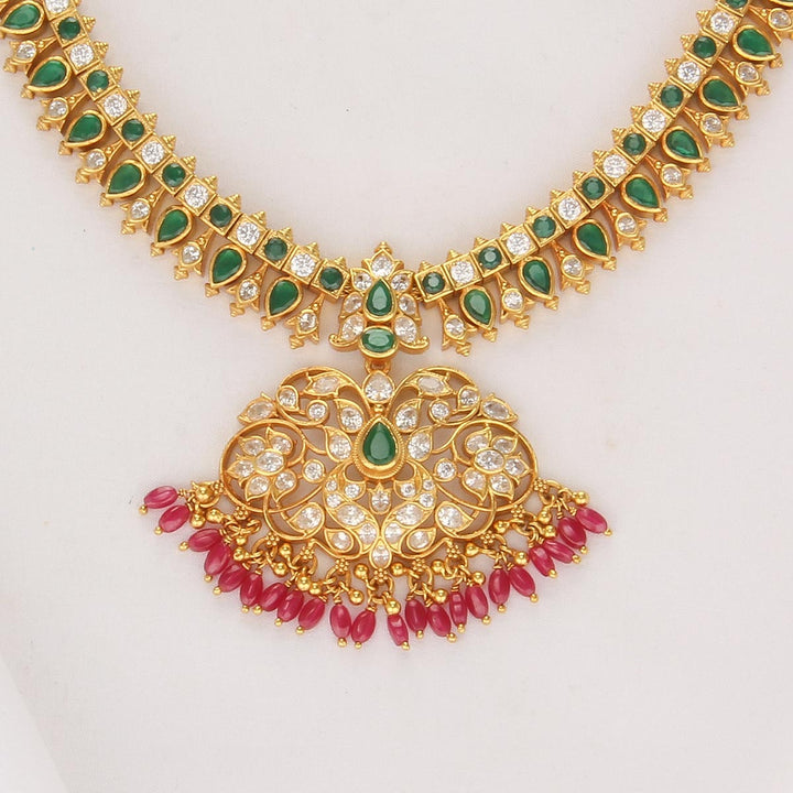 Henisha Stone Short Necklace