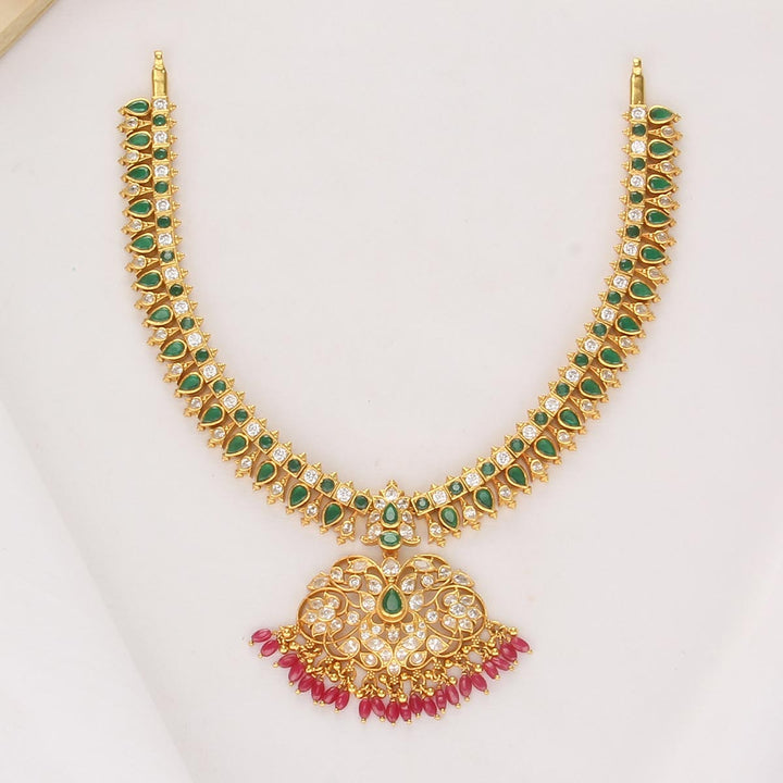 Henisha Stone Short Necklace