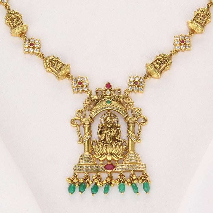 Panisha Nagas Short Necklace