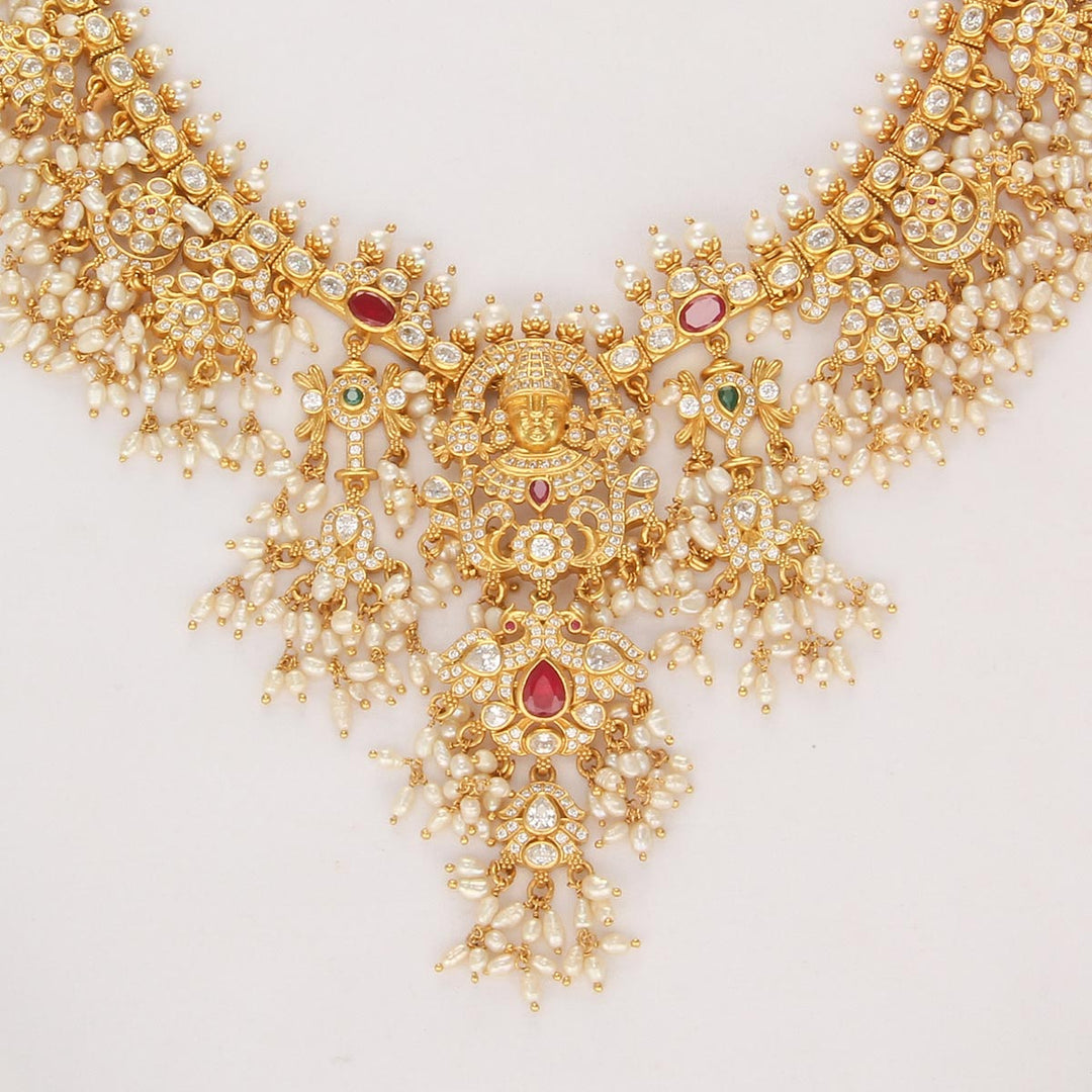 Jhansika Stone Short Necklace