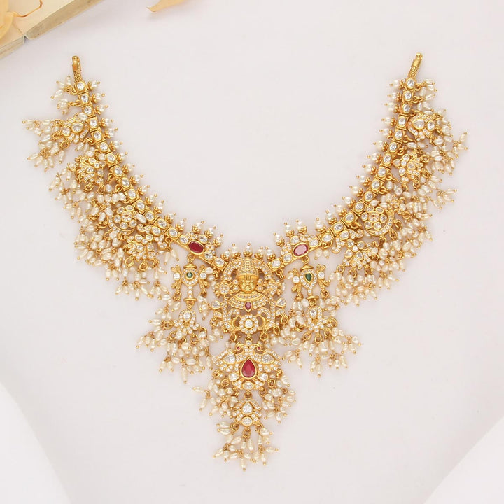 Jhansika Stone Short Necklace