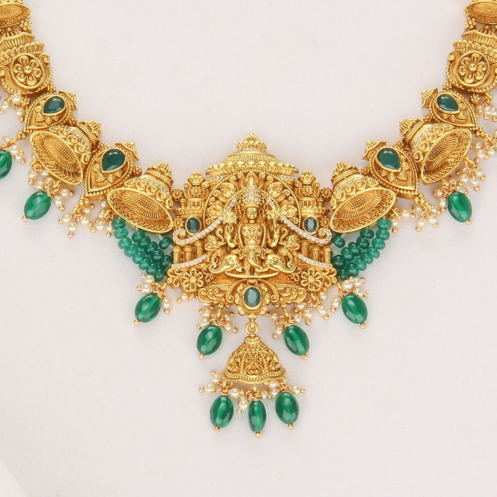 Stunning Nagas Short Necklace