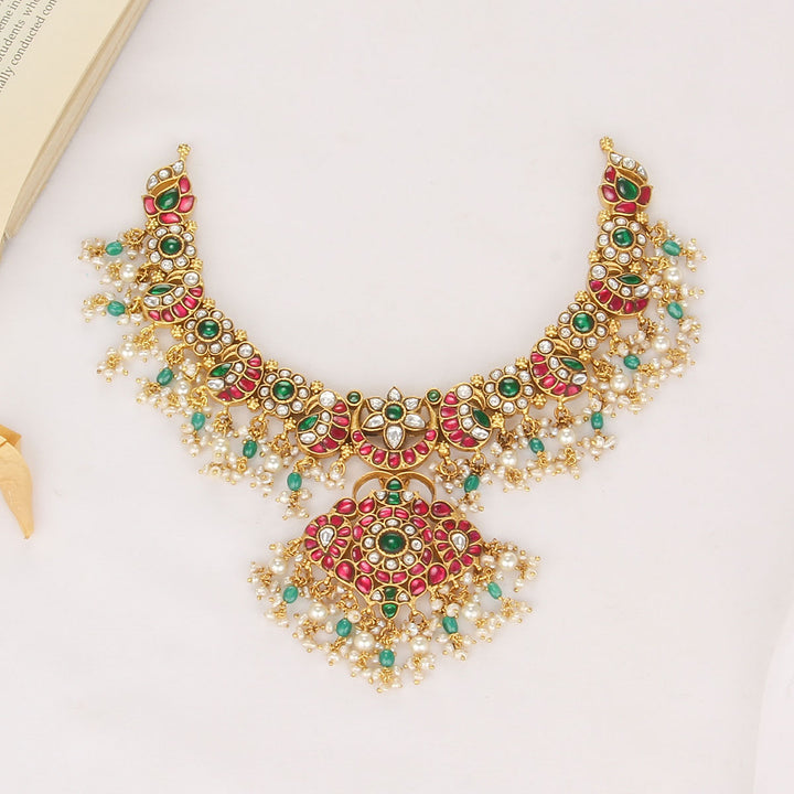 Prashikha Kundan Short Necklace