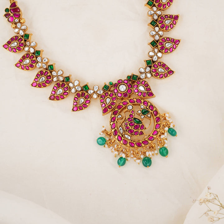 Inspiring Mango Kundan Short Necklace