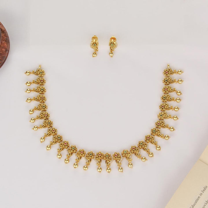 Sherin Short Necklace Set