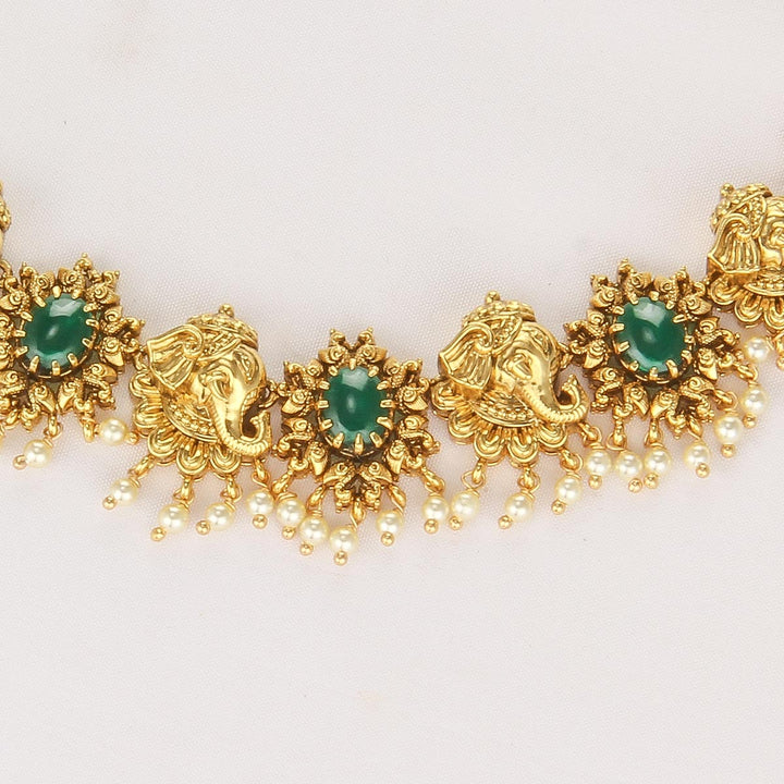 Heritage Short Necklace Set