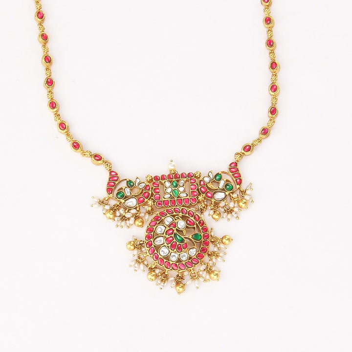 Yanisha Kundan Long Necklace
