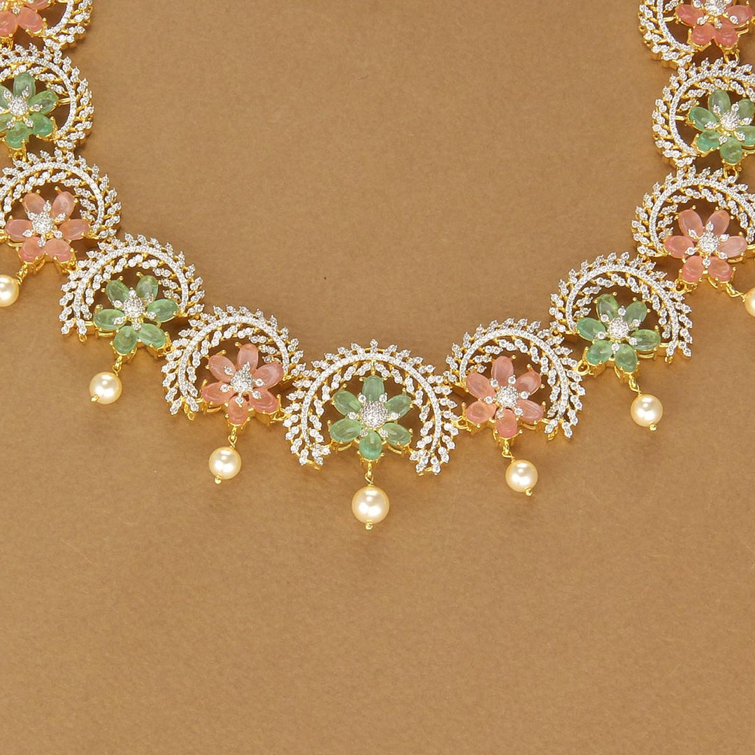Trendy Look Avikam Necklace Set