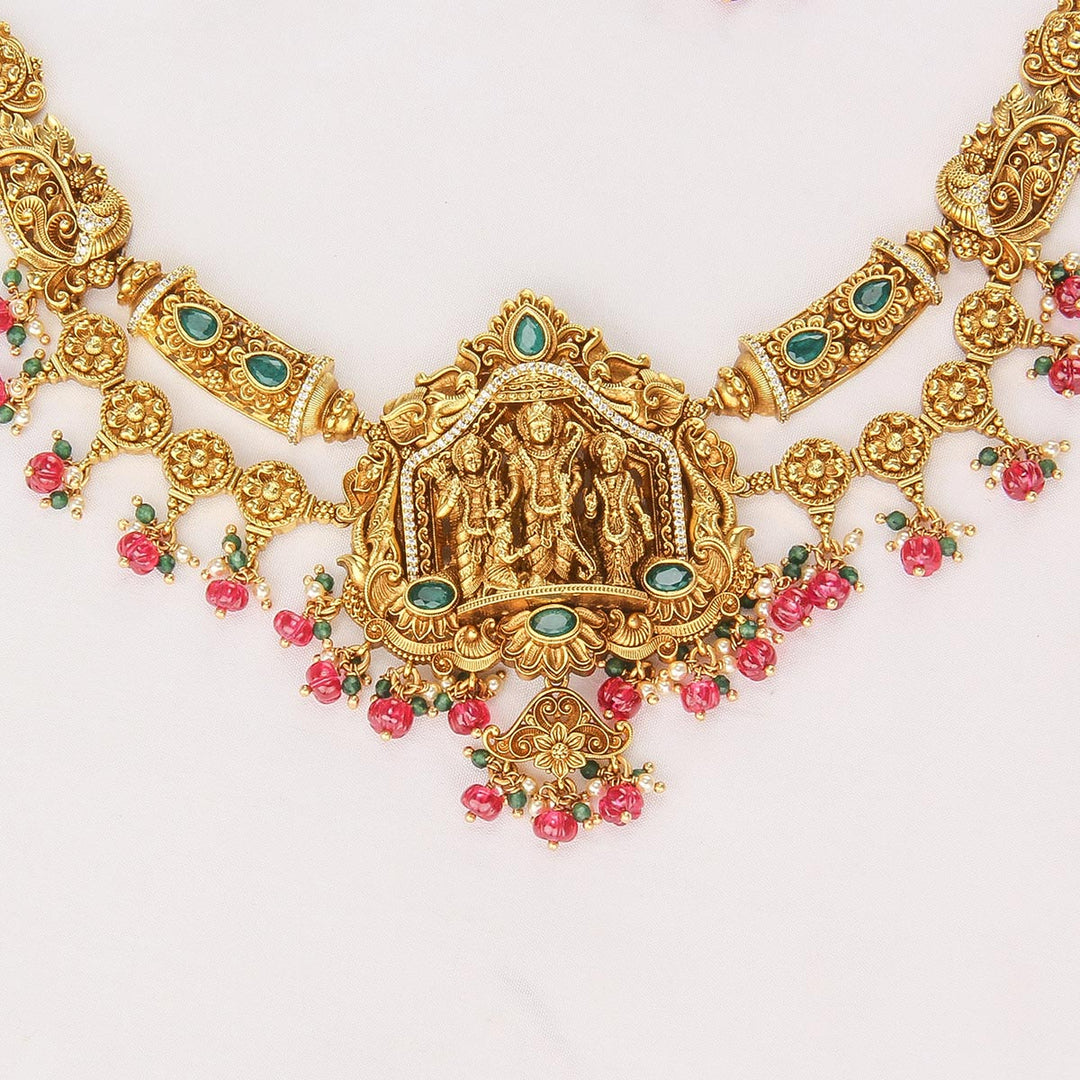 Dhavikha Nagas Short Necklace Set