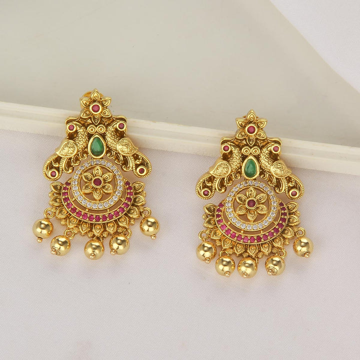 Yazhikha Long Necklace Set