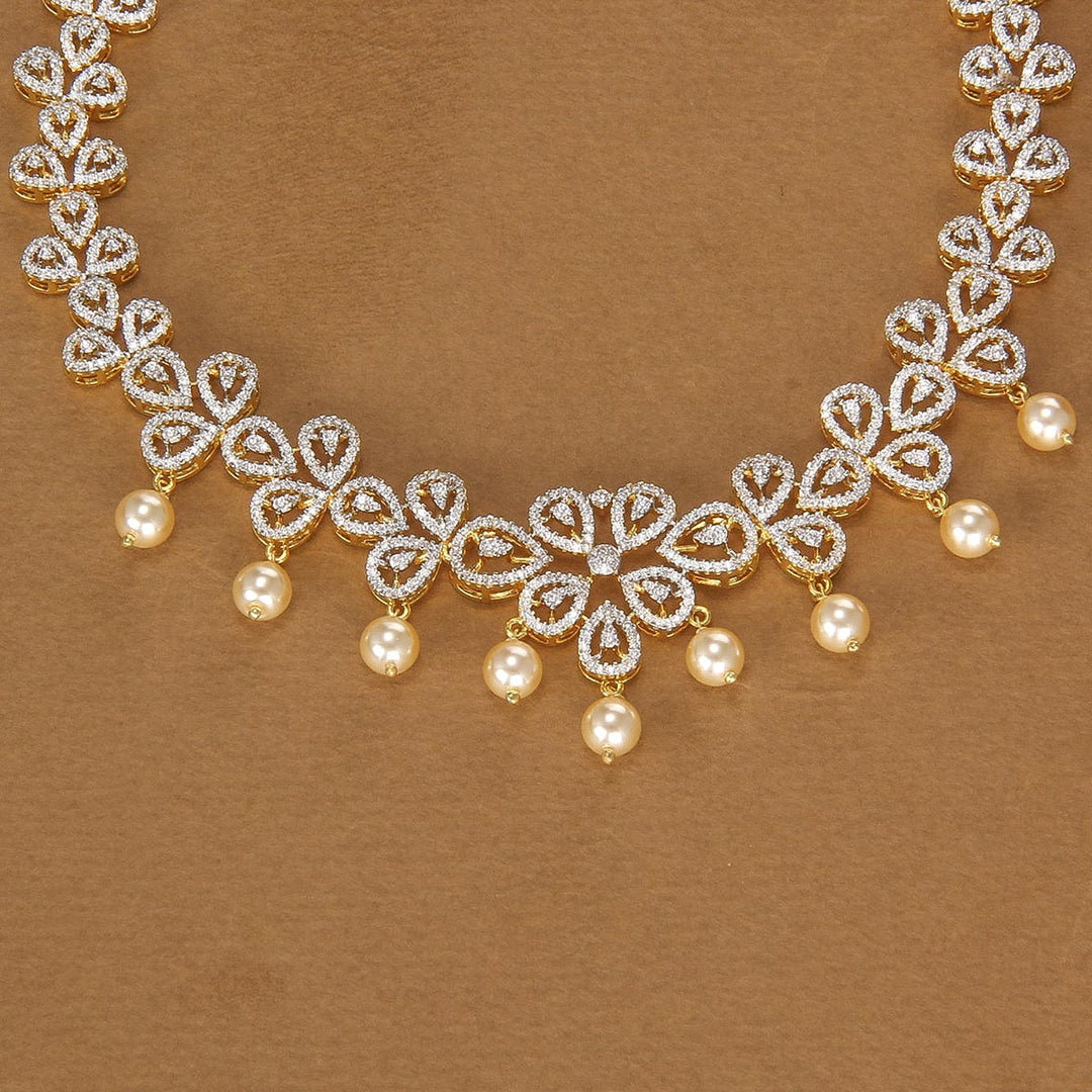 Janisha Avikam Short Necklace Set