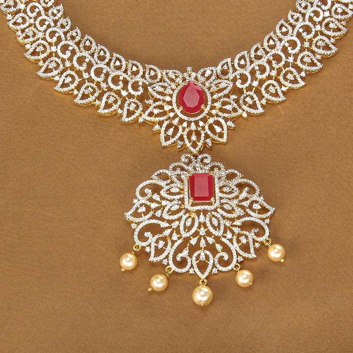 Dhivasa Diamond Design Short Necklace