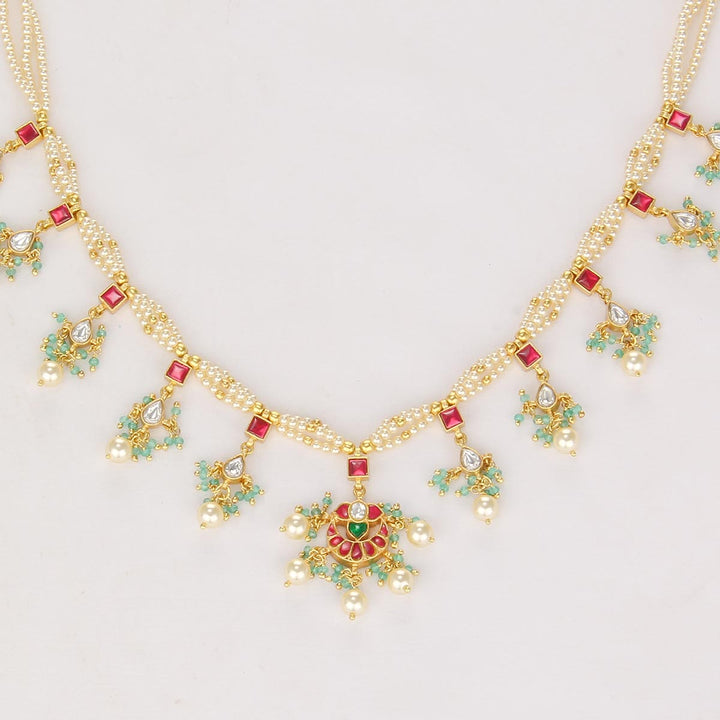 Ahrika Kundan Short Necklace