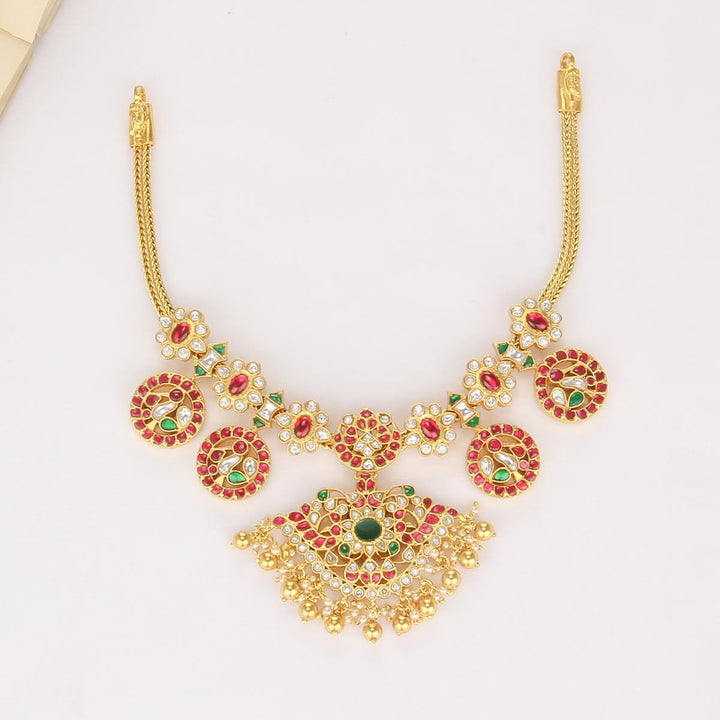 Grand Kundan Short Necklace