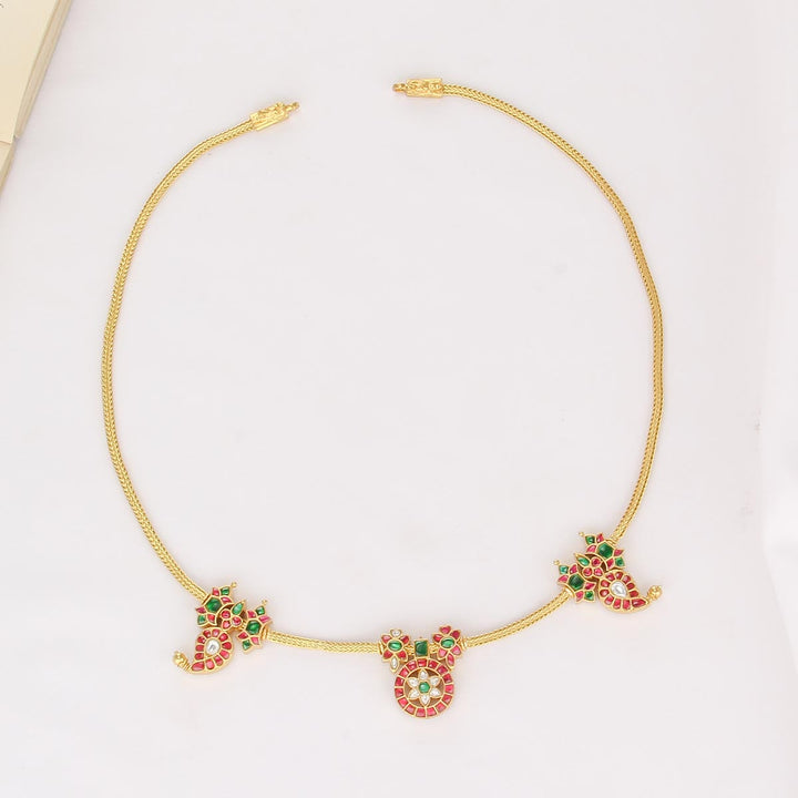 Avisha Reversible Kundan Necklace