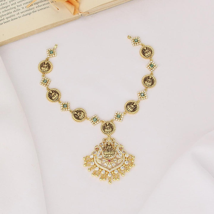 Thishikha Nagas Short Necklace