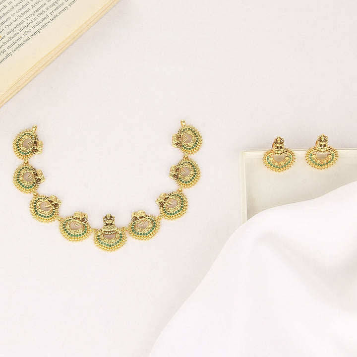 Vithusha Nagas Short Necklace Set