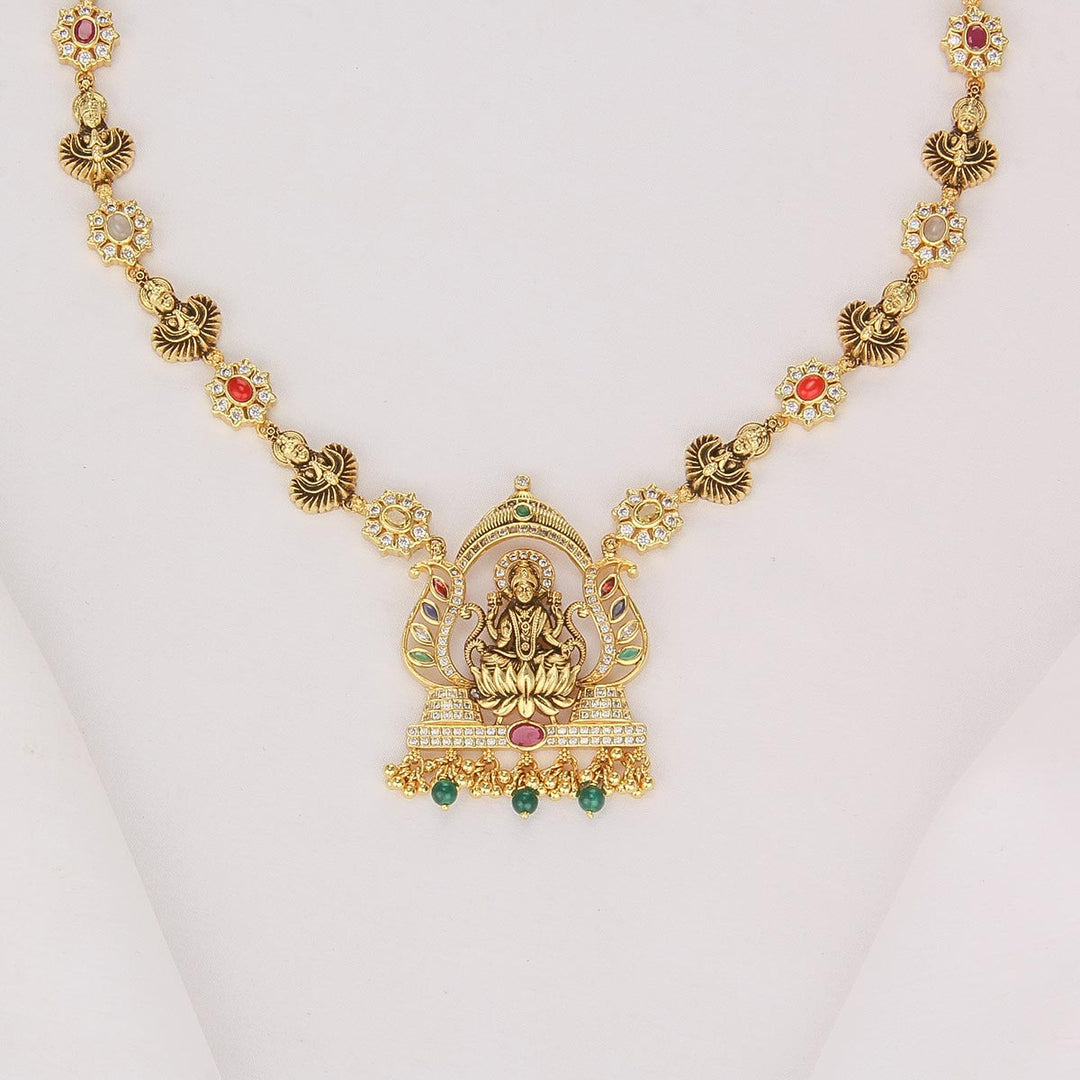 Barvikha Nagas Short Necklace