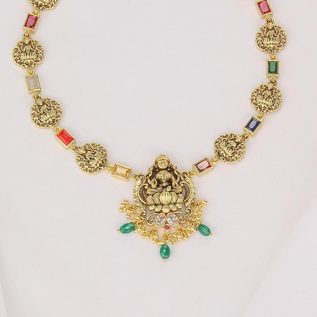 Saisha Nagas Short Necklace