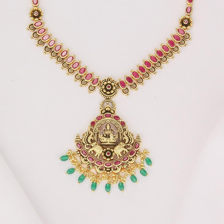 Dazzling Nagas Short Necklace