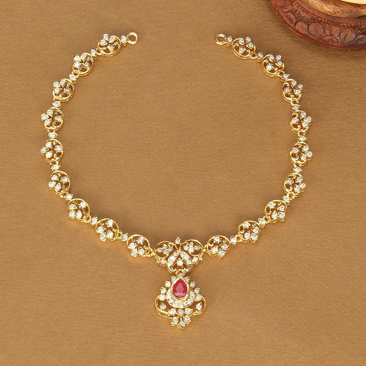 Nivanikha Diamond Design Short Necklace