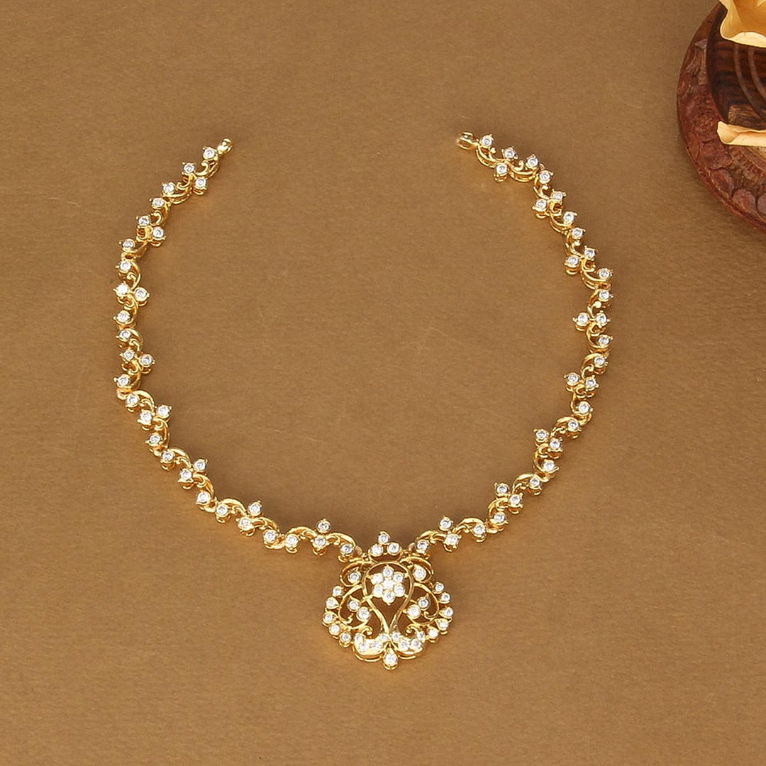 Nisha Diamond Design Short Necklace