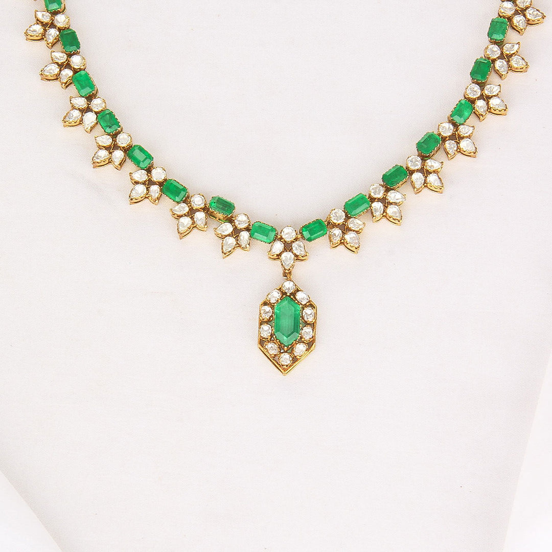 Likasha Short Necklace