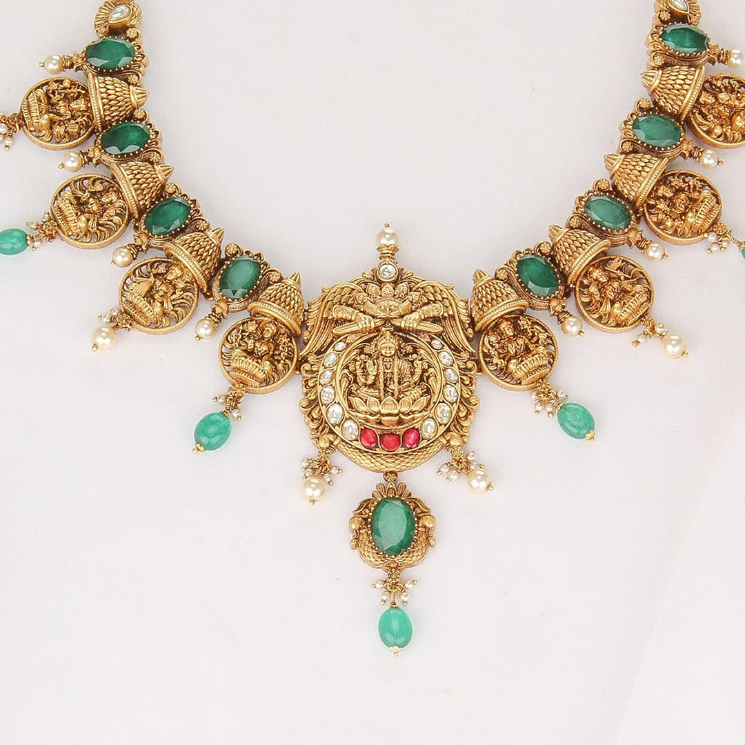 Grandeur Nagas Short Necklace