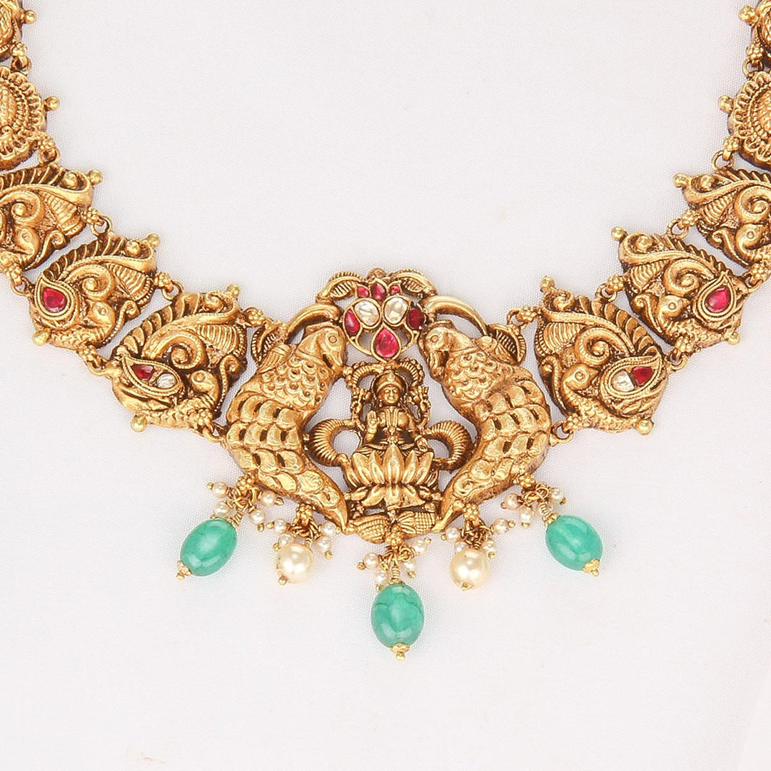 Navya Nagas Short Necklace