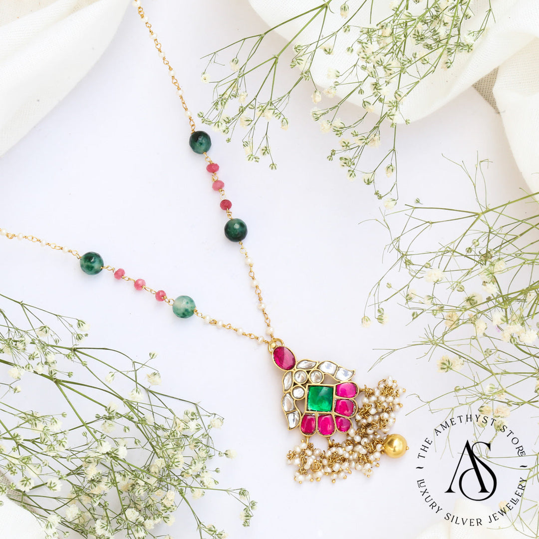 Elegant Kundan Necklace