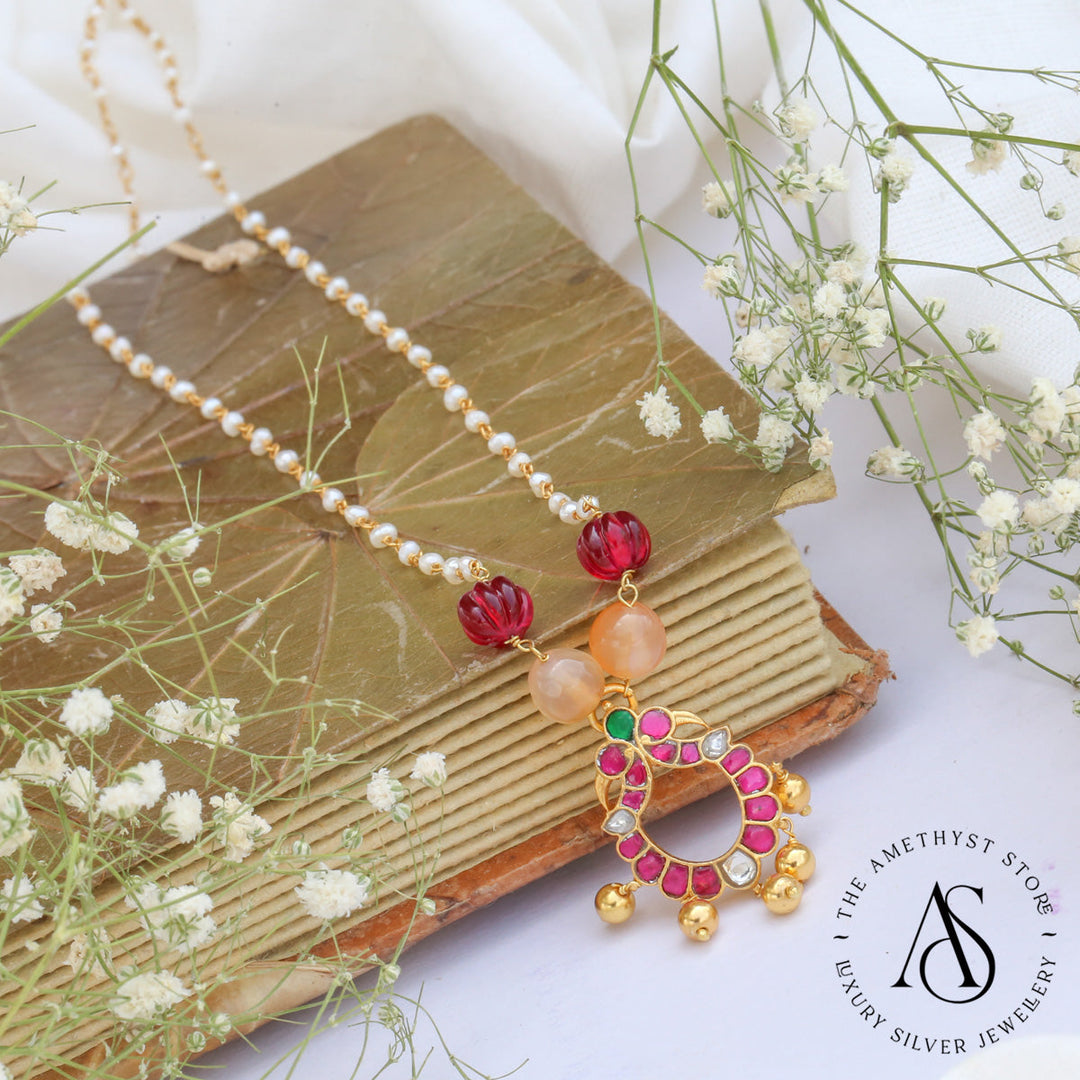 Pretty Kundan Necklace