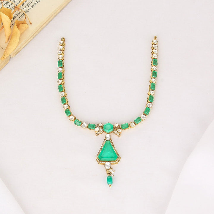 Virushka Short Necklace