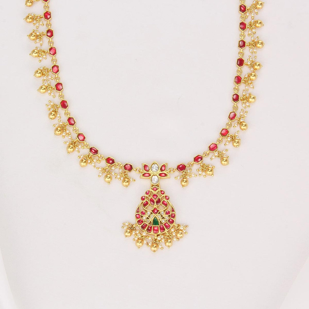 Arvitha Kundan Necklace