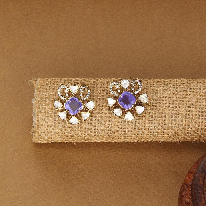 Hershitha Victorian Short Necklace Set