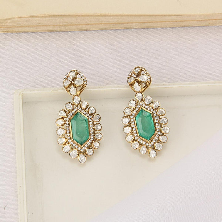 Nithika Short Necklace Set