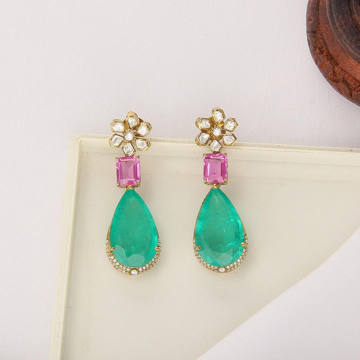 Trendy Glow Short Necklace Set