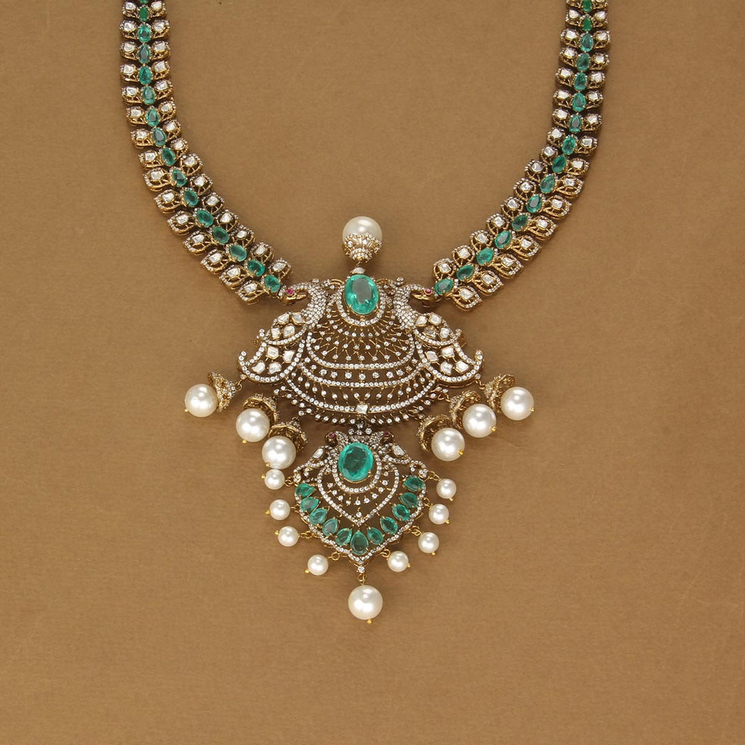 Luxurious Victorian Long Necklace Set