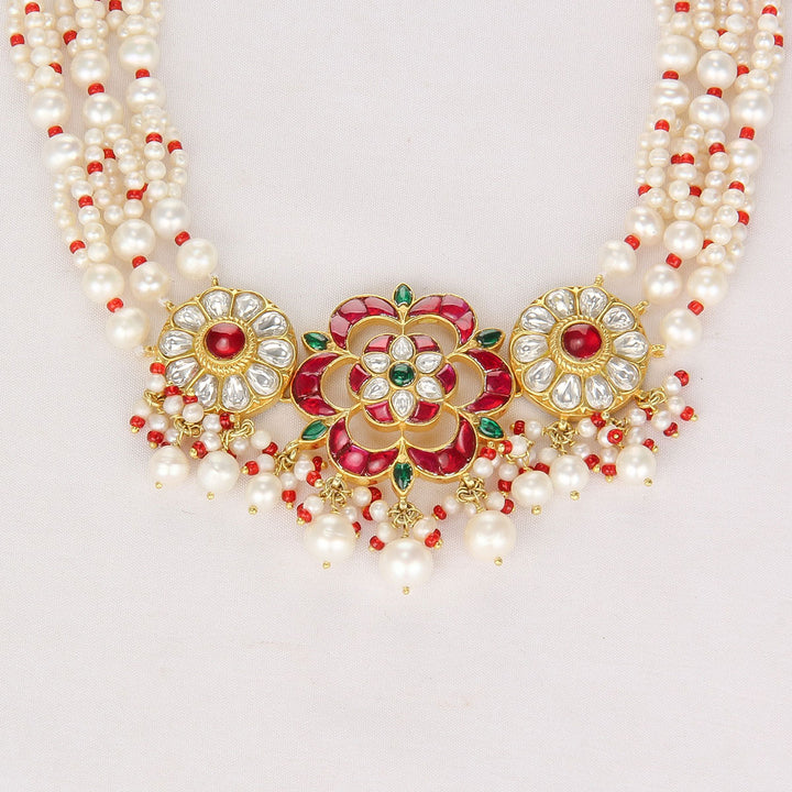 Elegance Kundan Choker