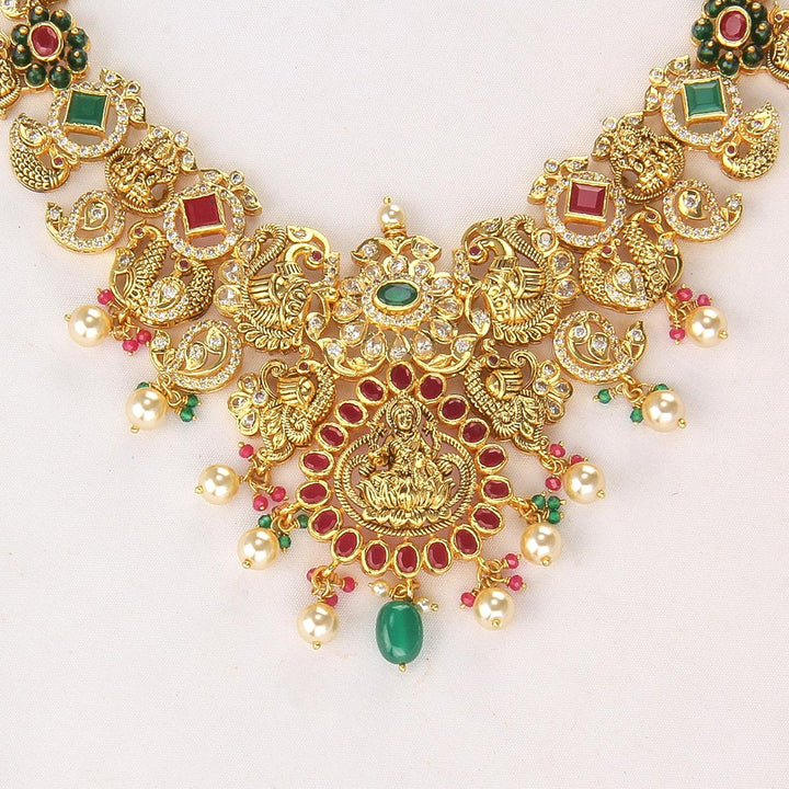 Chic & Glow Short Necklace Set