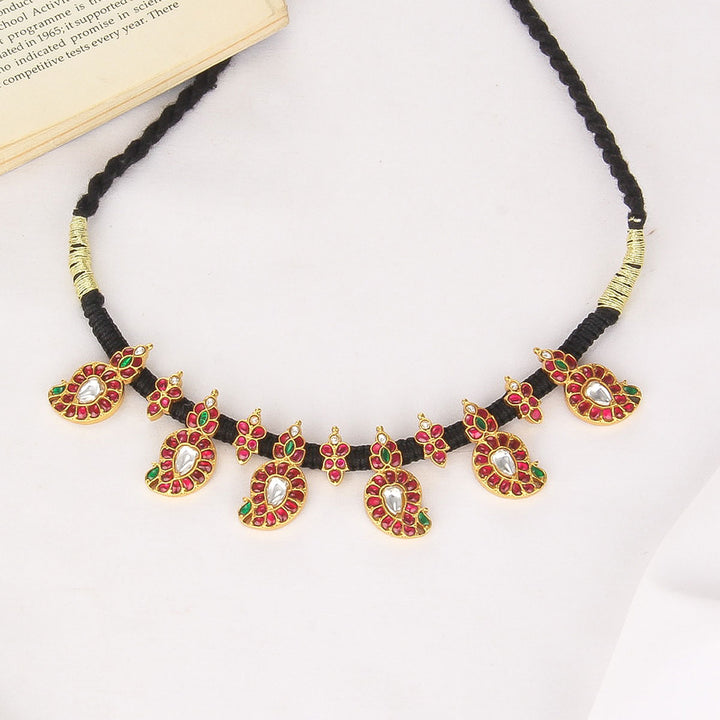 Reshma Rope Necklace