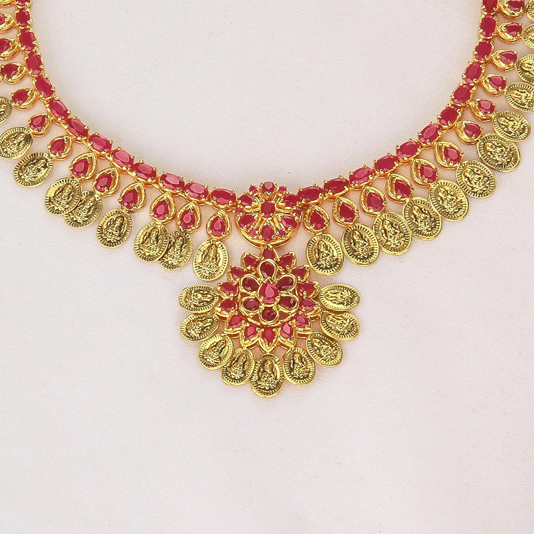 Pragya Short Necklace
