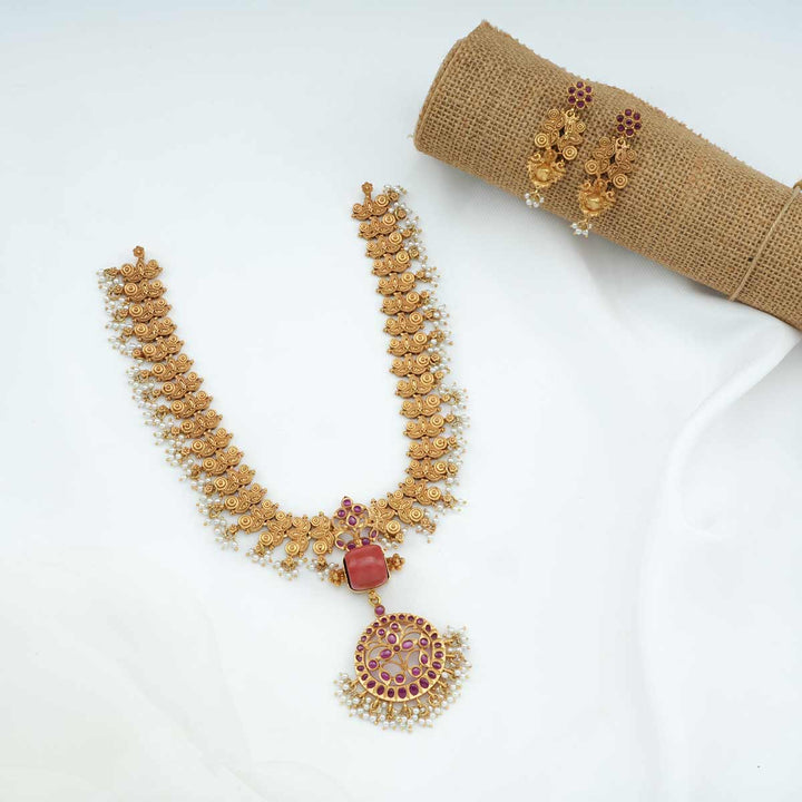 Halo Haze Long Necklace Set