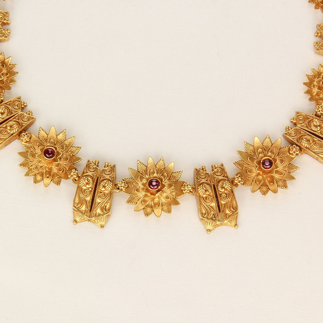 Window shallow Choker Necklace Set