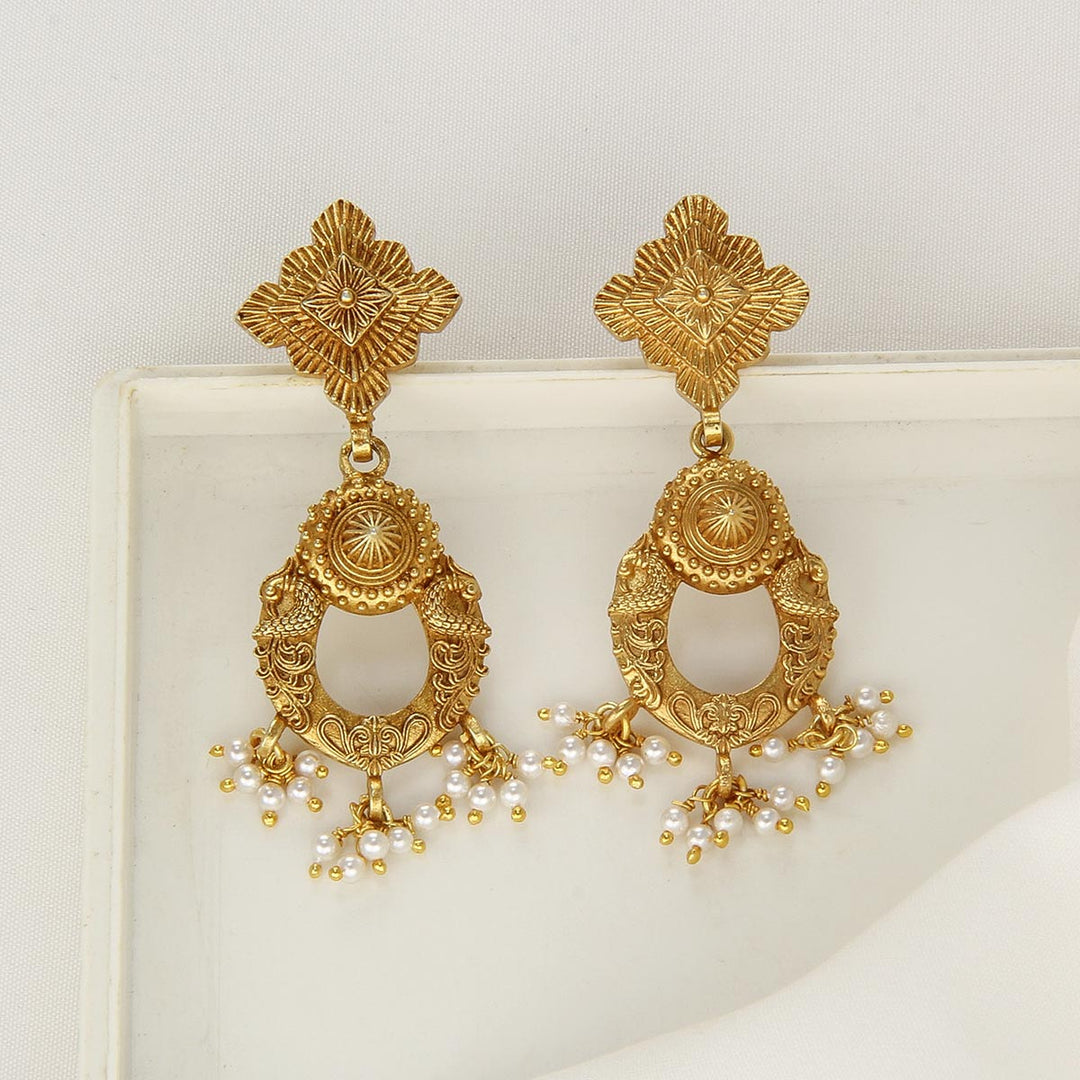 Meadow Glow Short Necklace Set