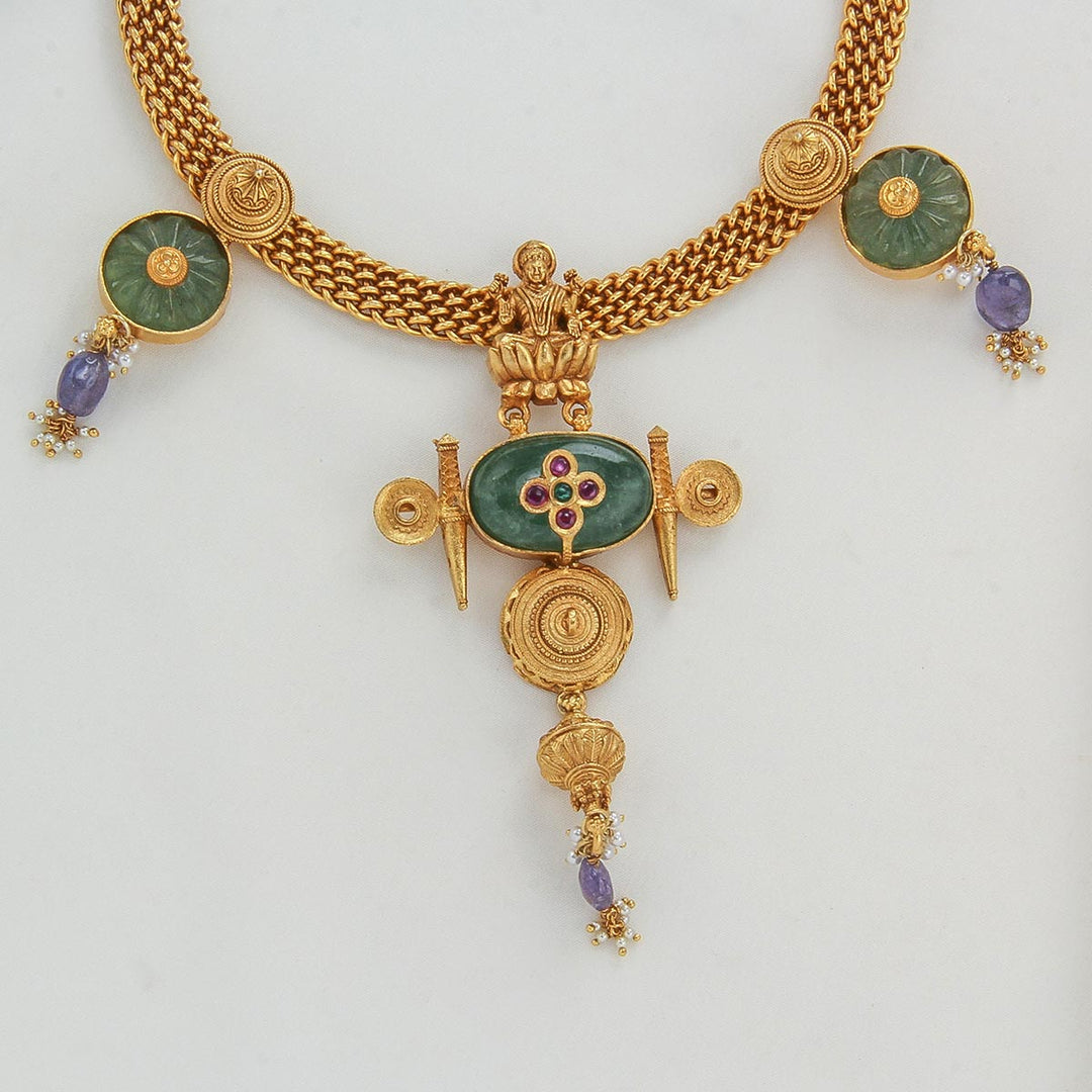 Catching Boho Short Necklace Set