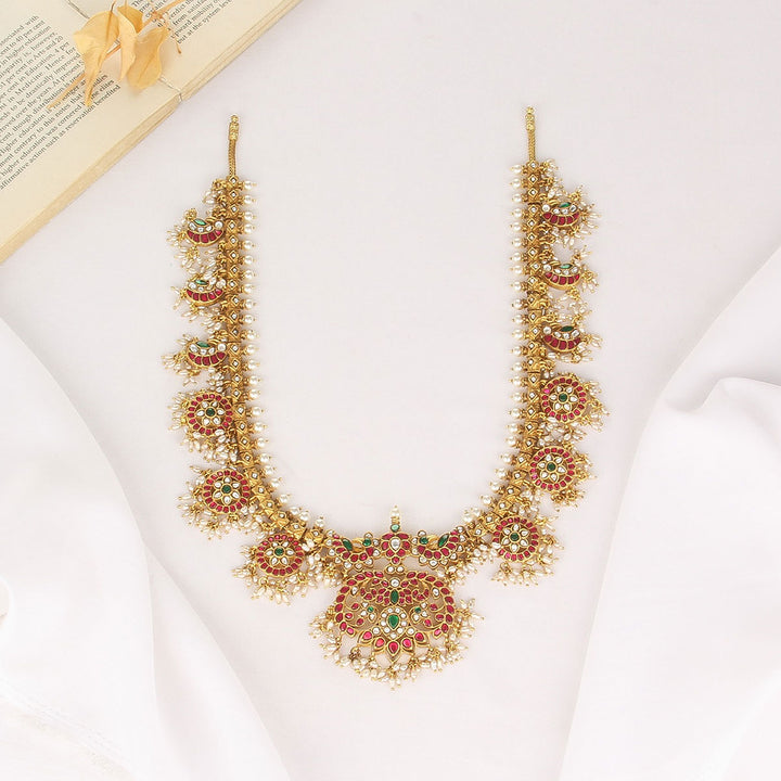 Mesmerizing Kundan Long Necklace