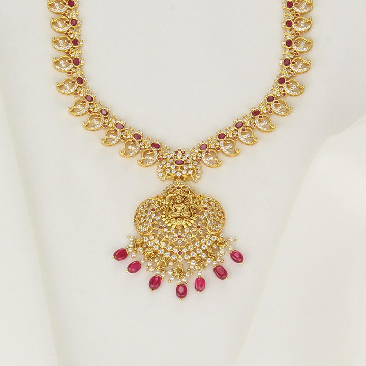 Vedhika Long Necklace