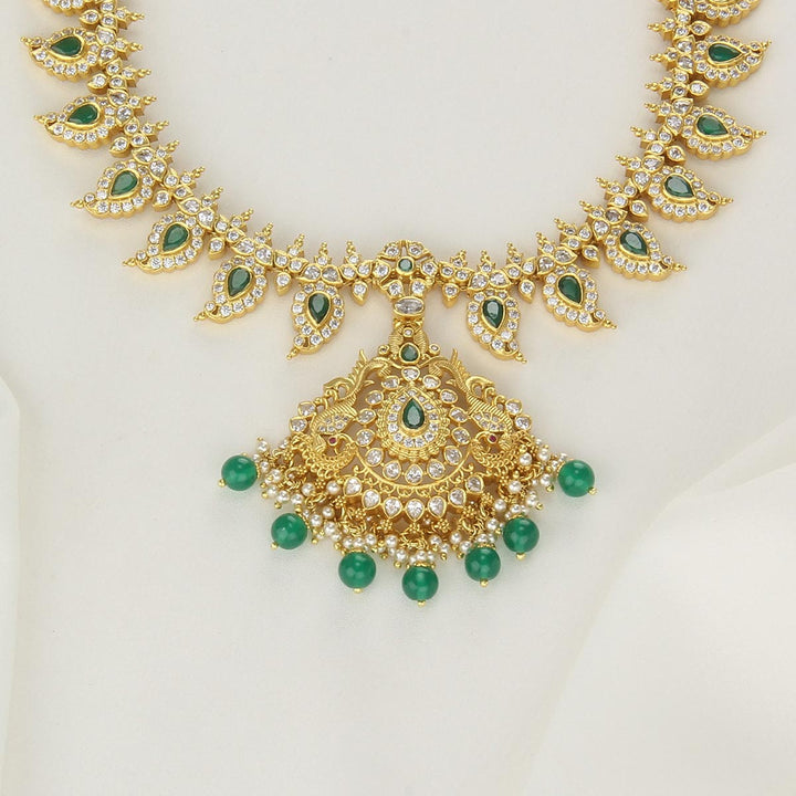 Yariga Short Necklace